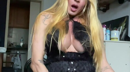 Linda Lobez XXX